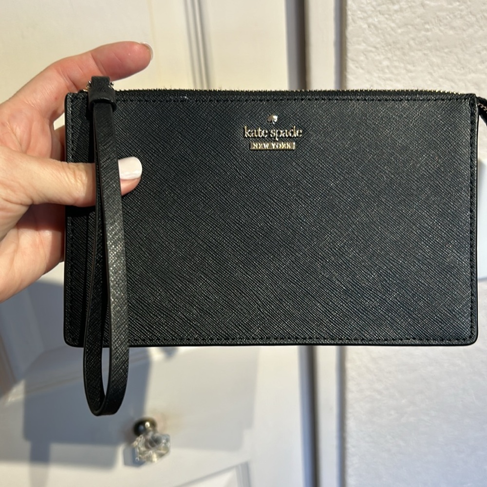 Kate Spade Staci Wristlet Black - Picture 2 of 7